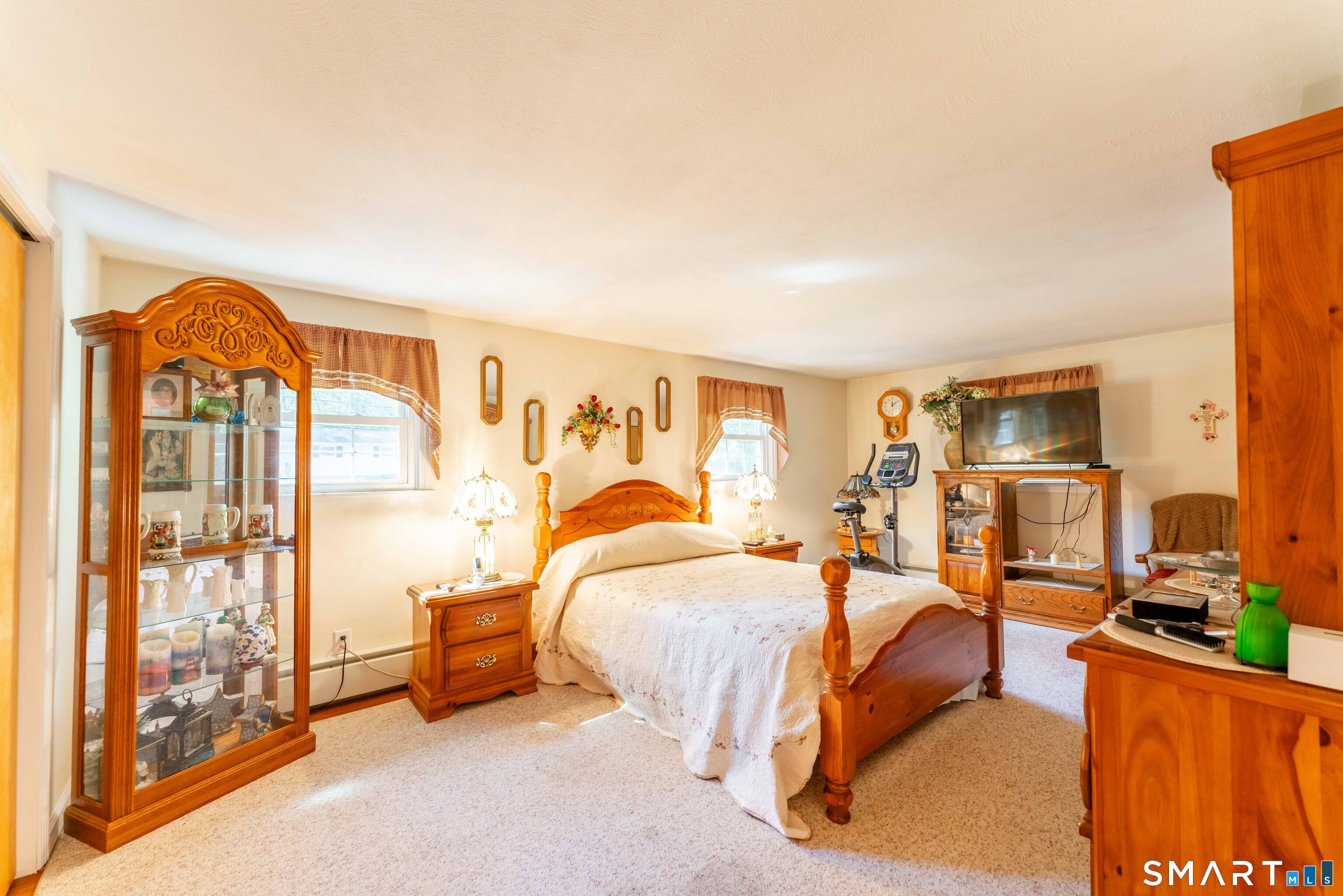 6 Marion Drive East Lyme CT 06333
