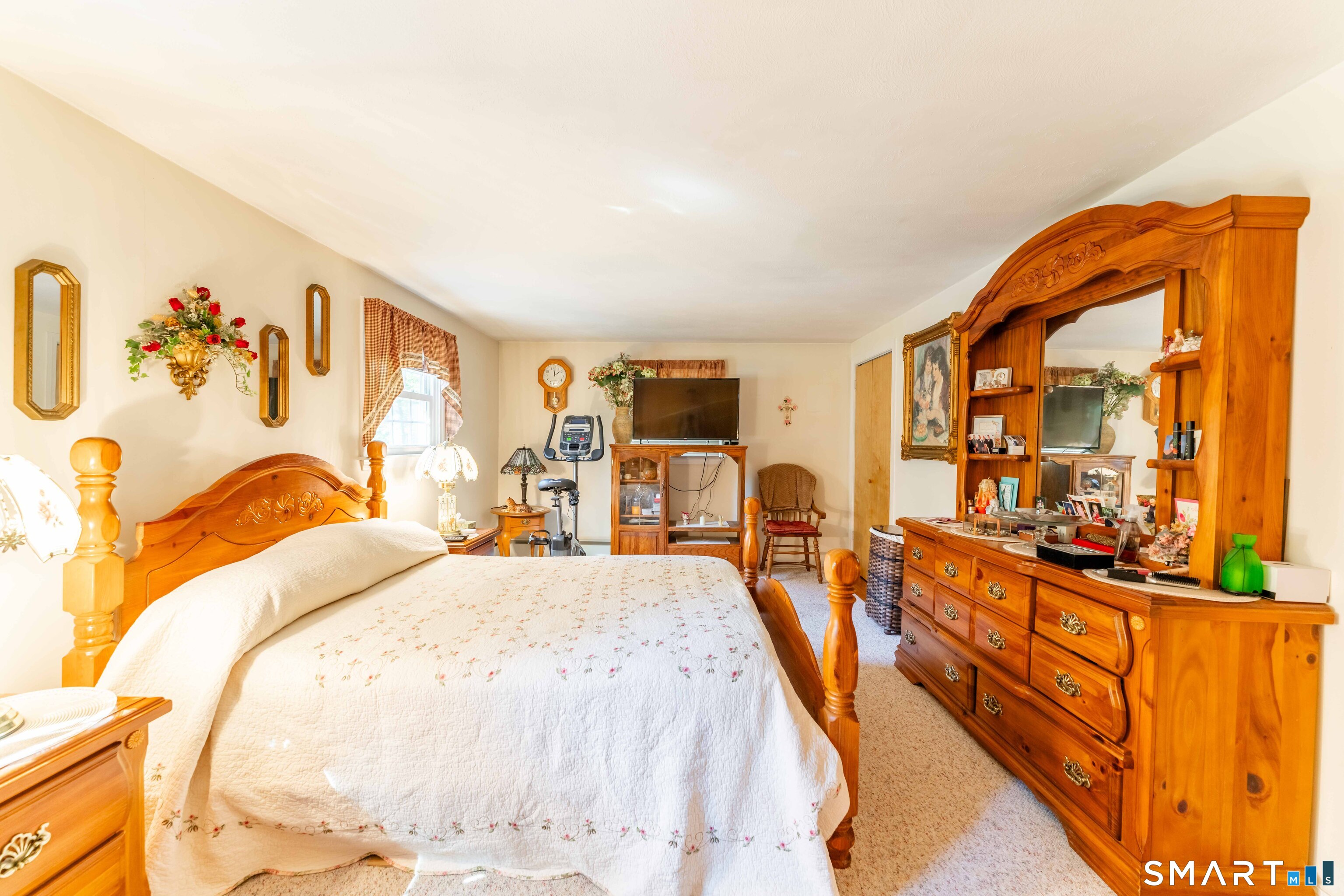 6 Marion Drive East Lyme CT 06333