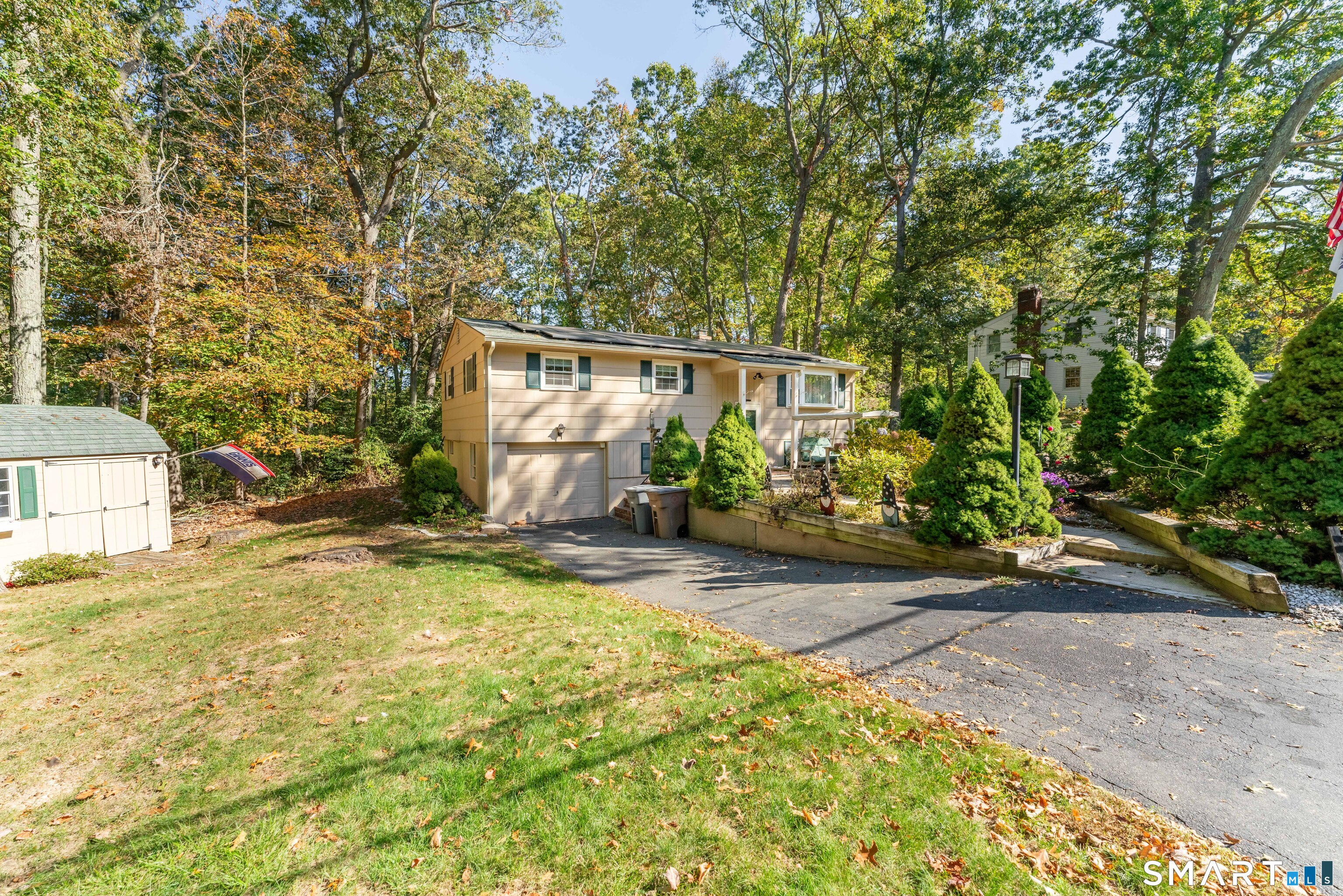 6 Marion Drive East Lyme CT 06333