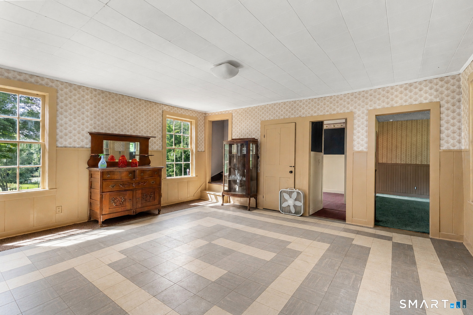128 Holmes Road Pomfret CT 06259