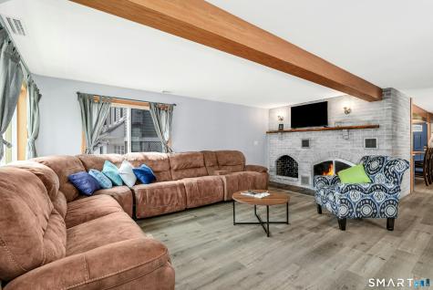 11 Waterbury Avenue Milford CT 06460