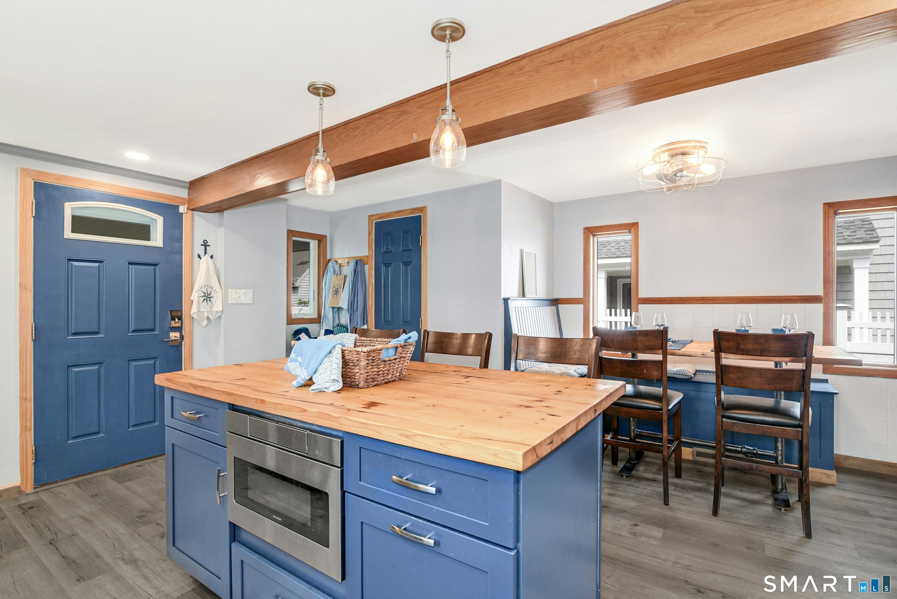 11 Waterbury Avenue Milford CT 06460