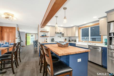 11 Waterbury Avenue Milford CT 06460