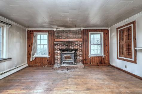 298 Wooding Hill Road Bethany CT 06524