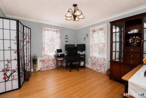 242 Victoria Road Hartford CT 06114