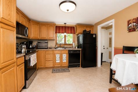 242 Victoria Road Hartford CT 06114