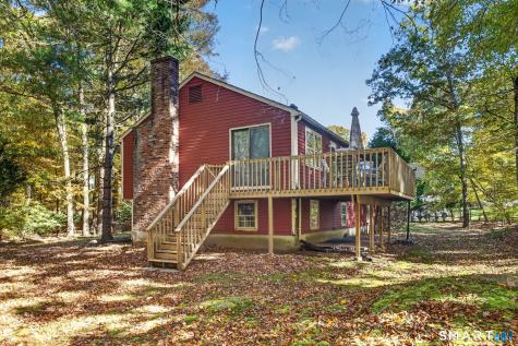 14 Country Village Lane Clinton CT 06413
