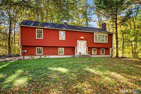 14 Country Village Lane Clinton CT 06413