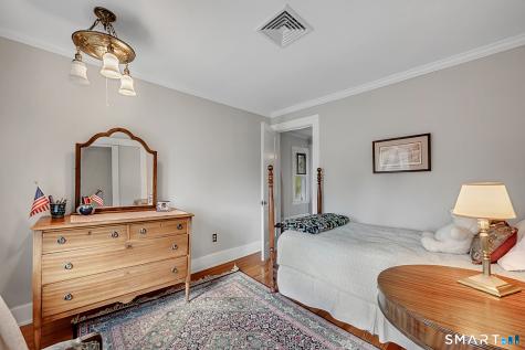27 Highland Avenue New Hartford CT 06057