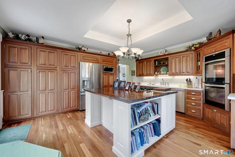 27 Highland Avenue New Hartford CT 06057