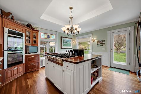 27 Highland Avenue New Hartford CT 06057