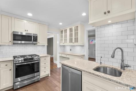 16 Lindsey Avenue Stamford CT 06905
