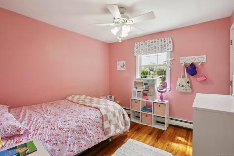 22 Lake Road Woodbury CT 06798