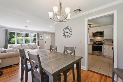 22 Lake Road Woodbury CT 06798