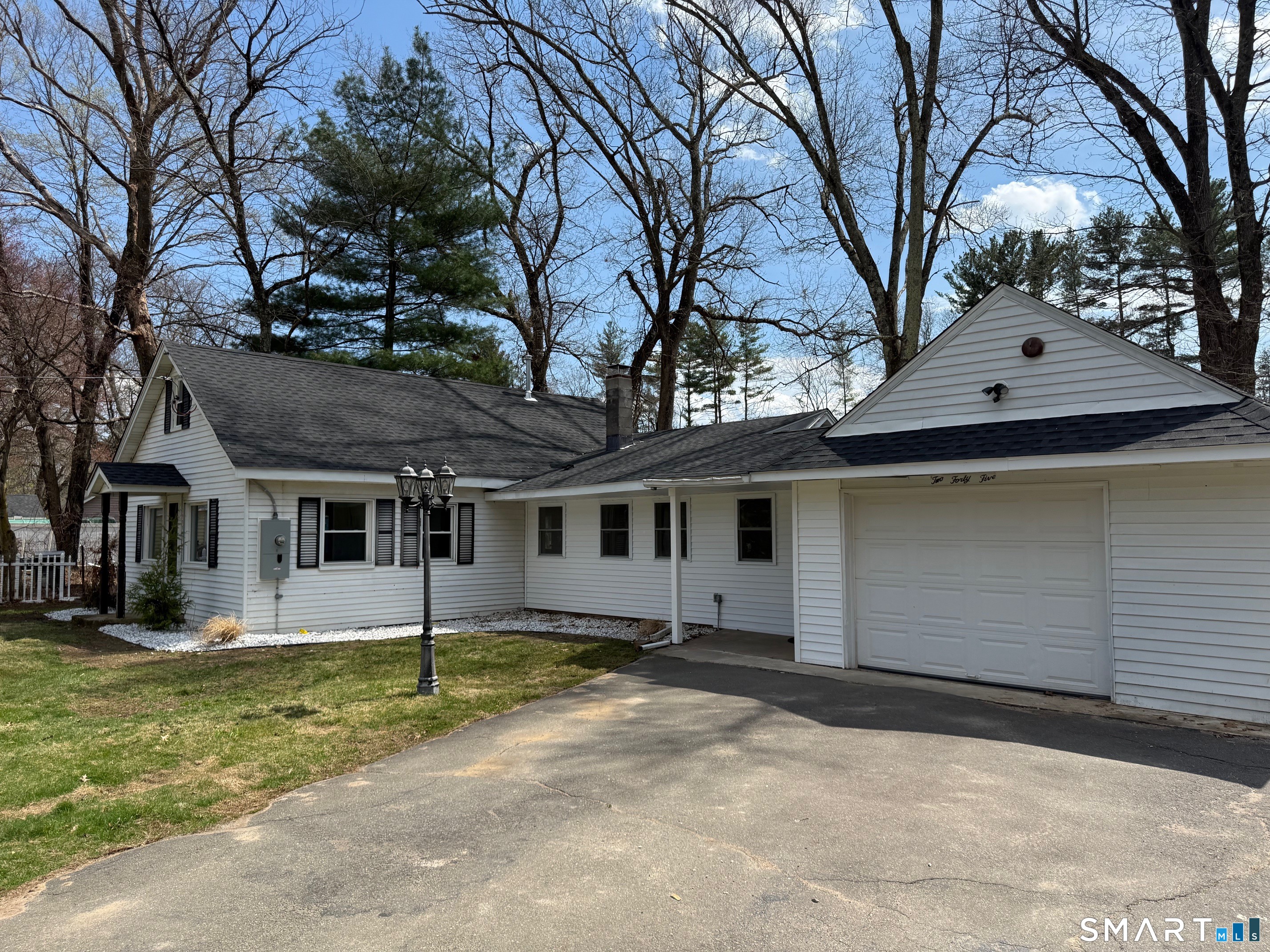 245 Birch Road Suffield CT 06093