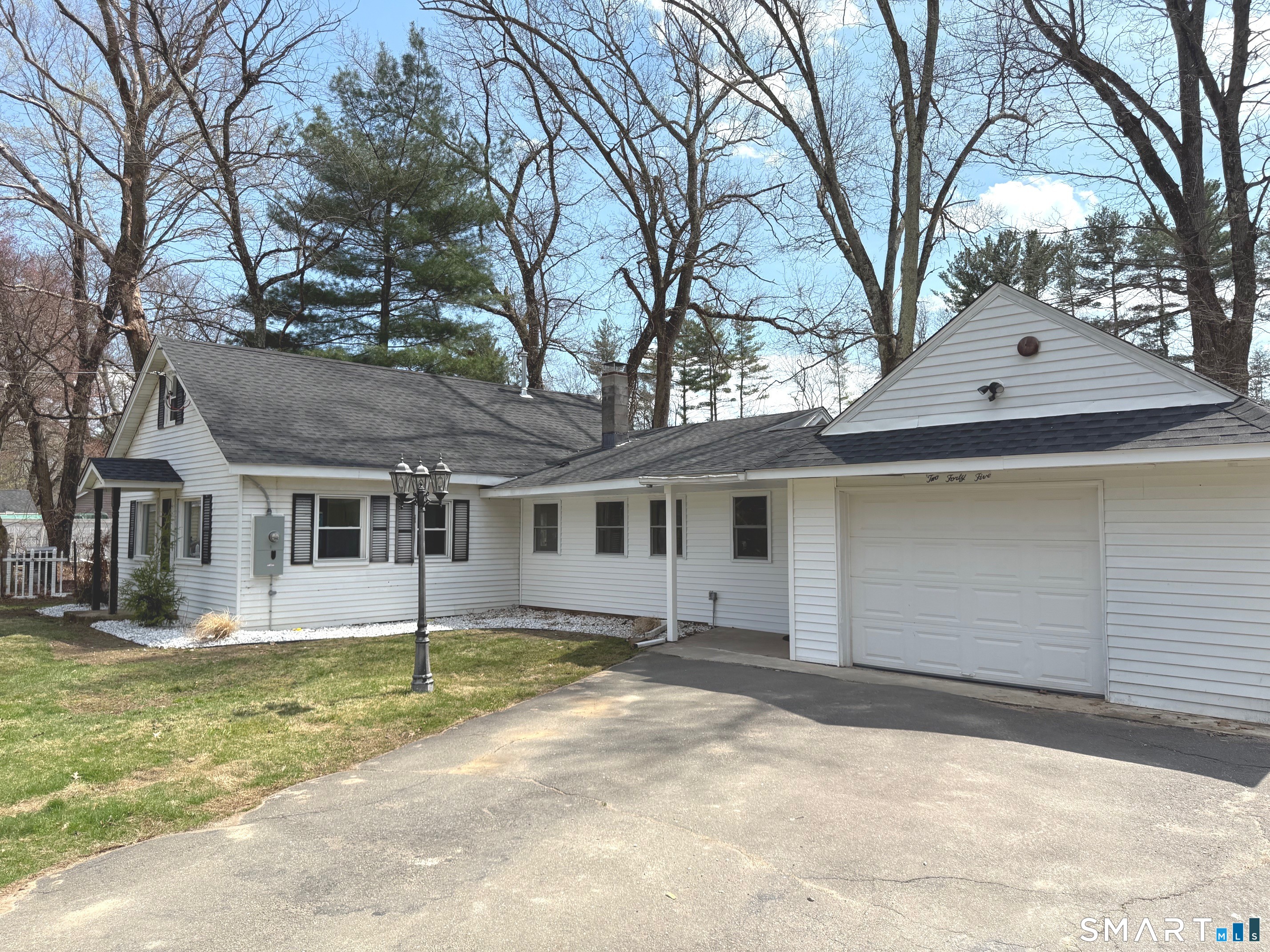 245 Birch Road Suffield CT 06093