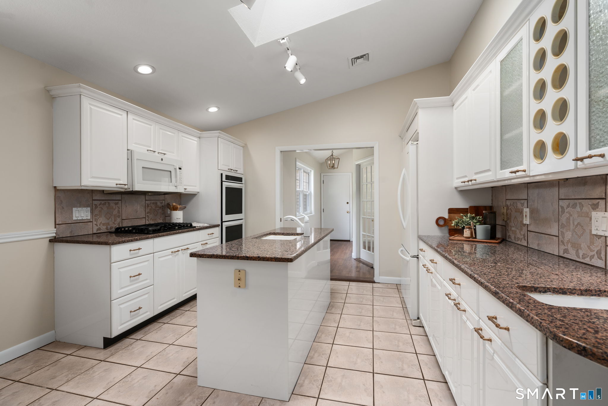 20 Prindiville Avenue Waterford CT 06385