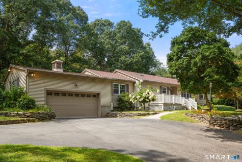 20 Prindiville Avenue Waterford CT 06385