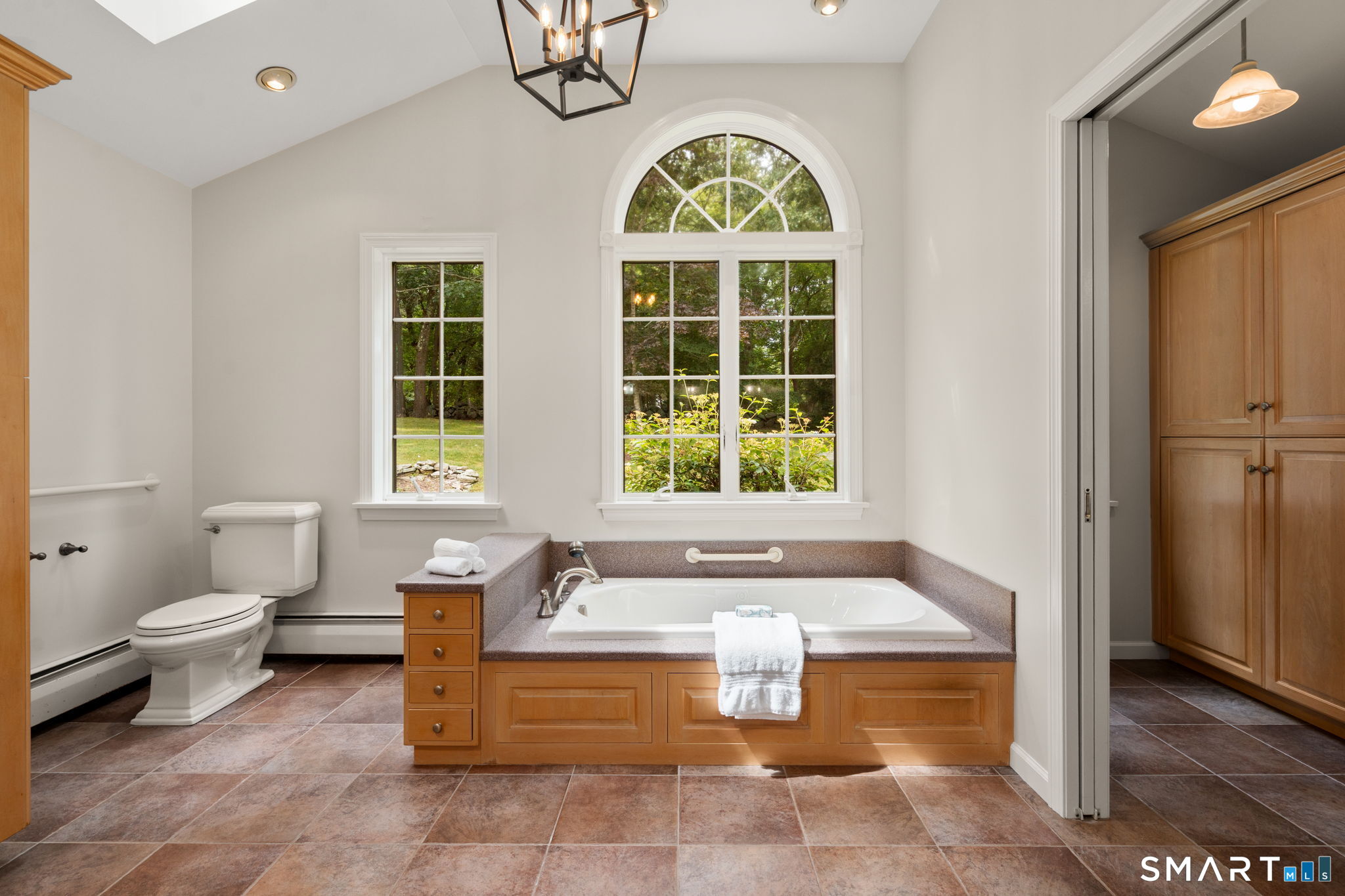 20 Prindiville Avenue Waterford CT 06385