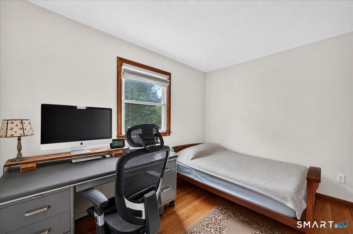 1324 Boston Post Road Old Saybrook CT 06475