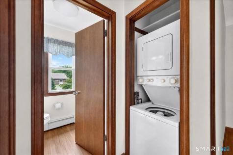1324 Boston Post Road Old Saybrook CT 06475