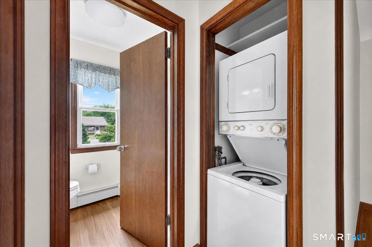 1324 Boston Post Road Old Saybrook CT 06475