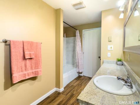 51 Valley Drive Naugatuck CT 06770