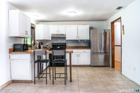 51 Valley Drive Naugatuck CT 06770