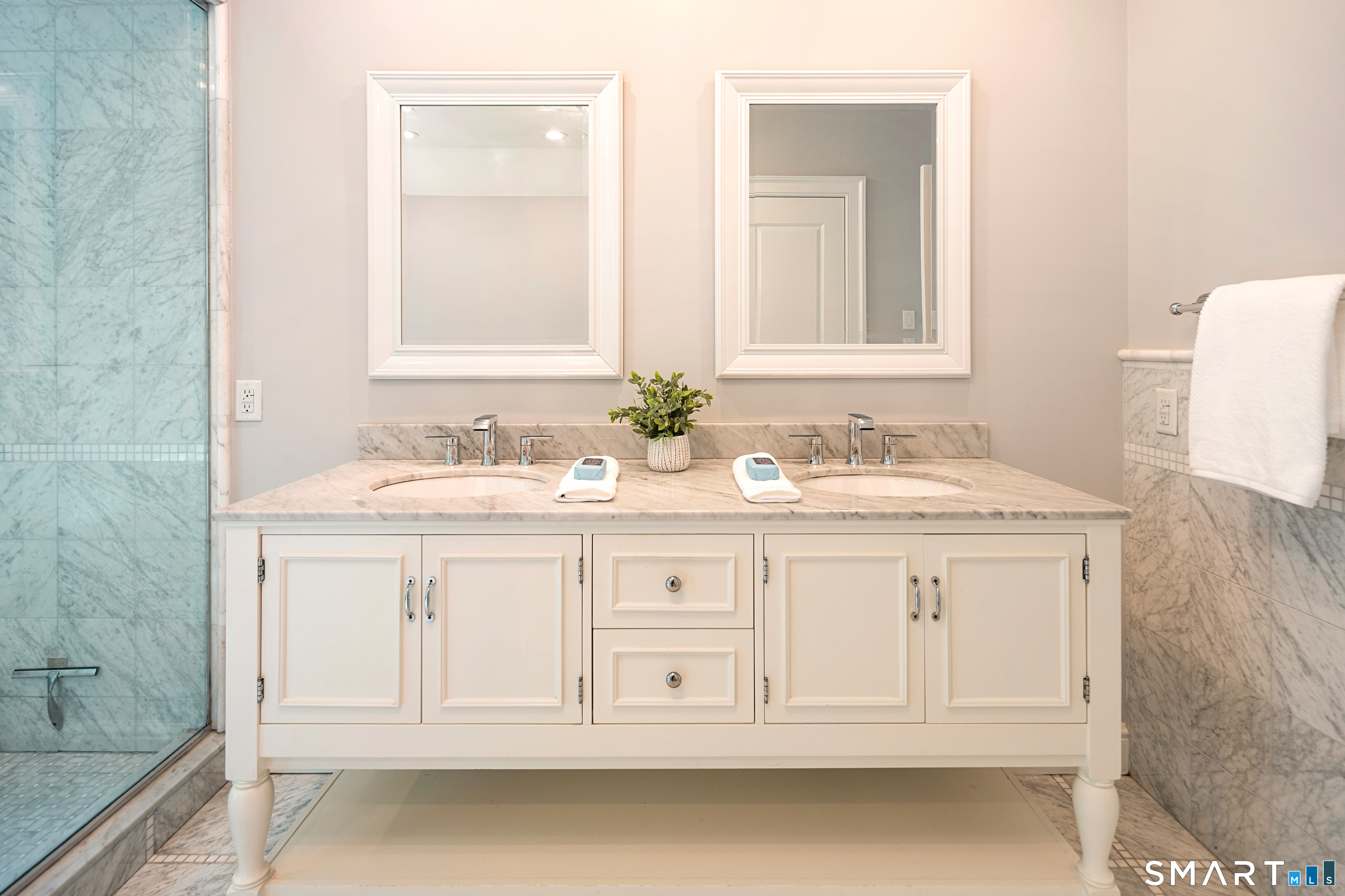 16 Overbrook Lane Darien CT 06820