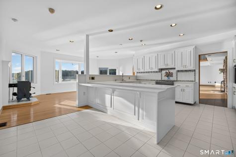 87 Cove Road Lyme CT 06371
