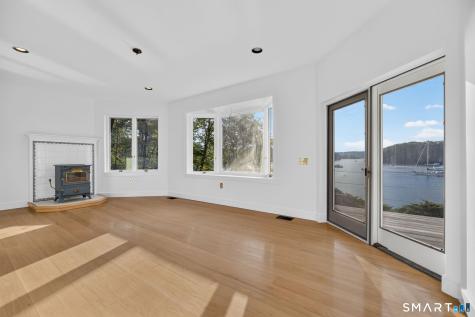 87 Cove Road Lyme CT 06371