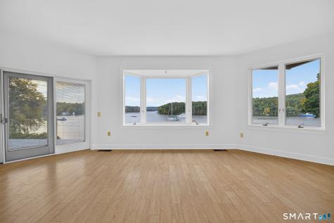 87 Cove Road Lyme CT 06371