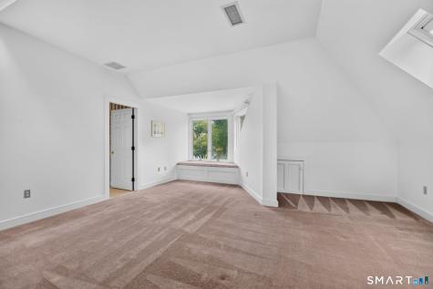 87 Cove Road Lyme CT 06371