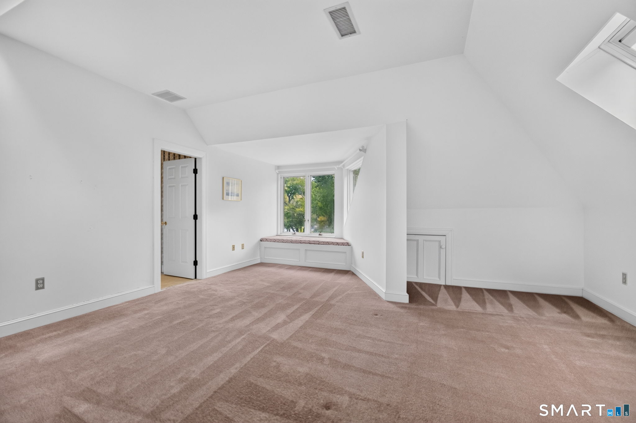 87 Cove Road Lyme CT 06371