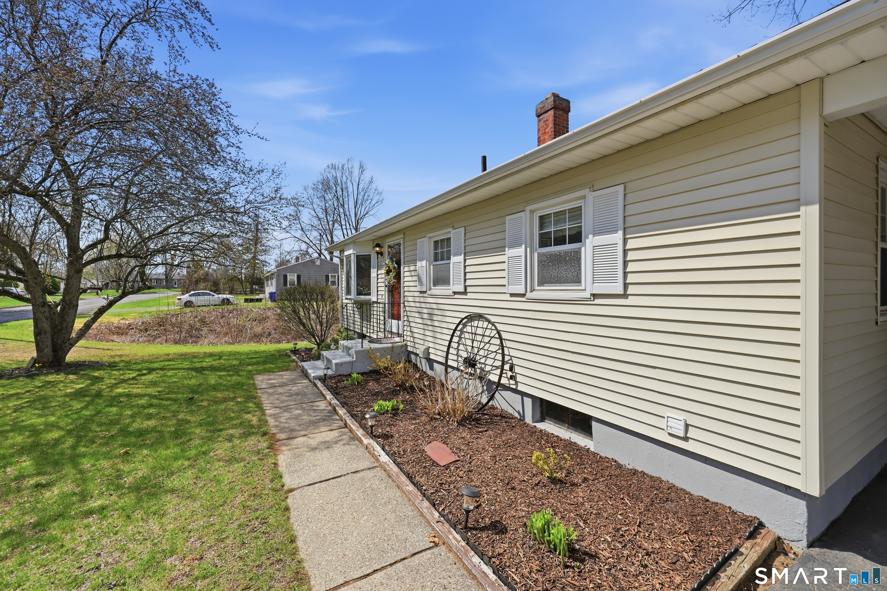 23 Ellis Street Windsor Locks CT 06096