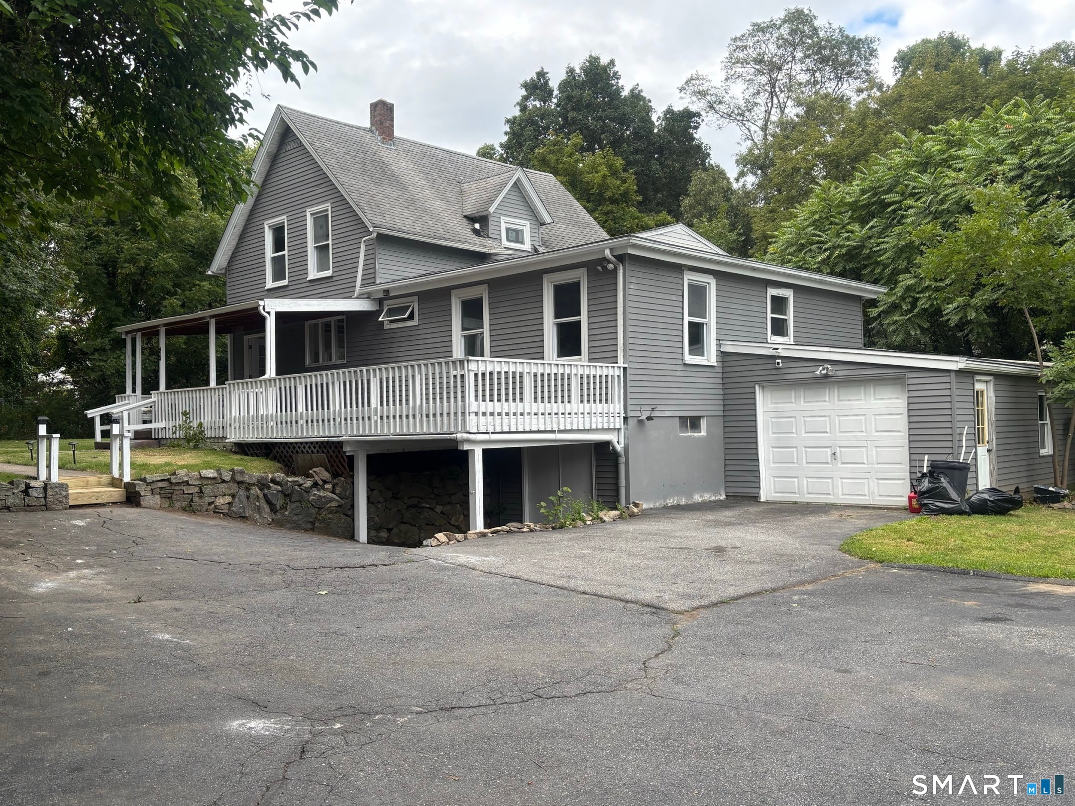 89 Hickory Street Norwich CT 06360