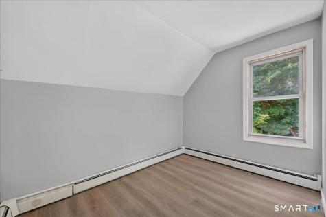 89 Hickory Street Norwich CT 06360