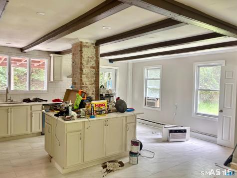 89 Hickory Street Norwich CT 06360