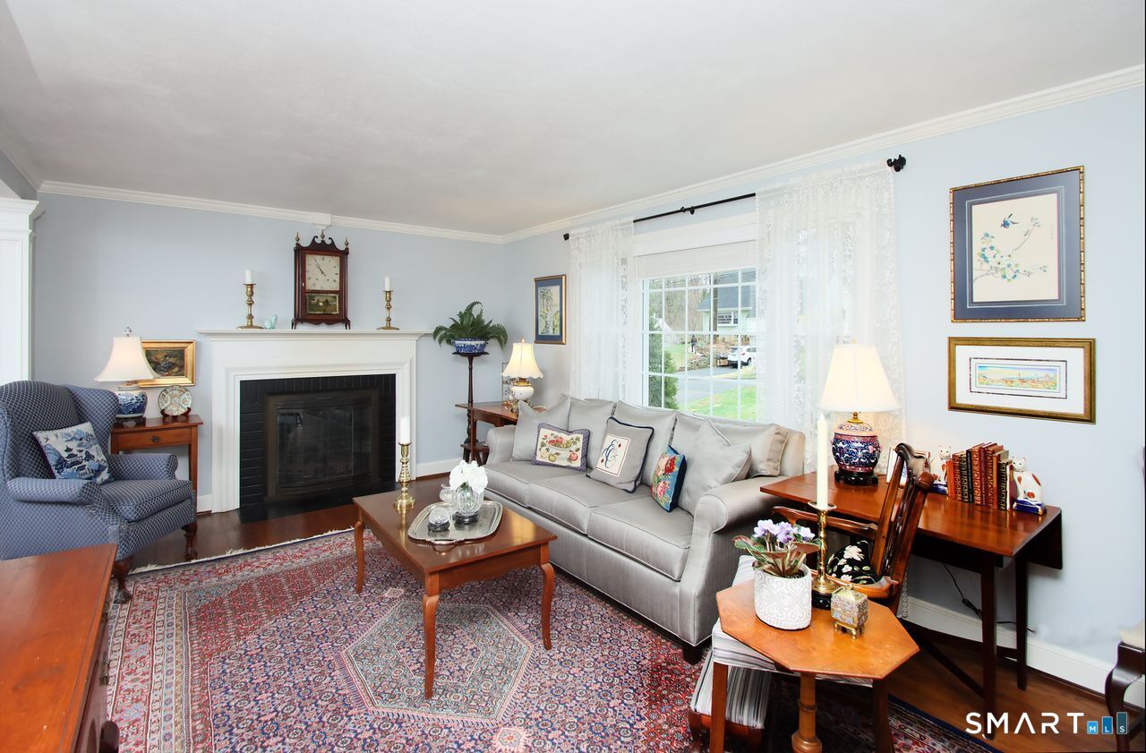 22 Trotwood Drive West Hartford CT 06117