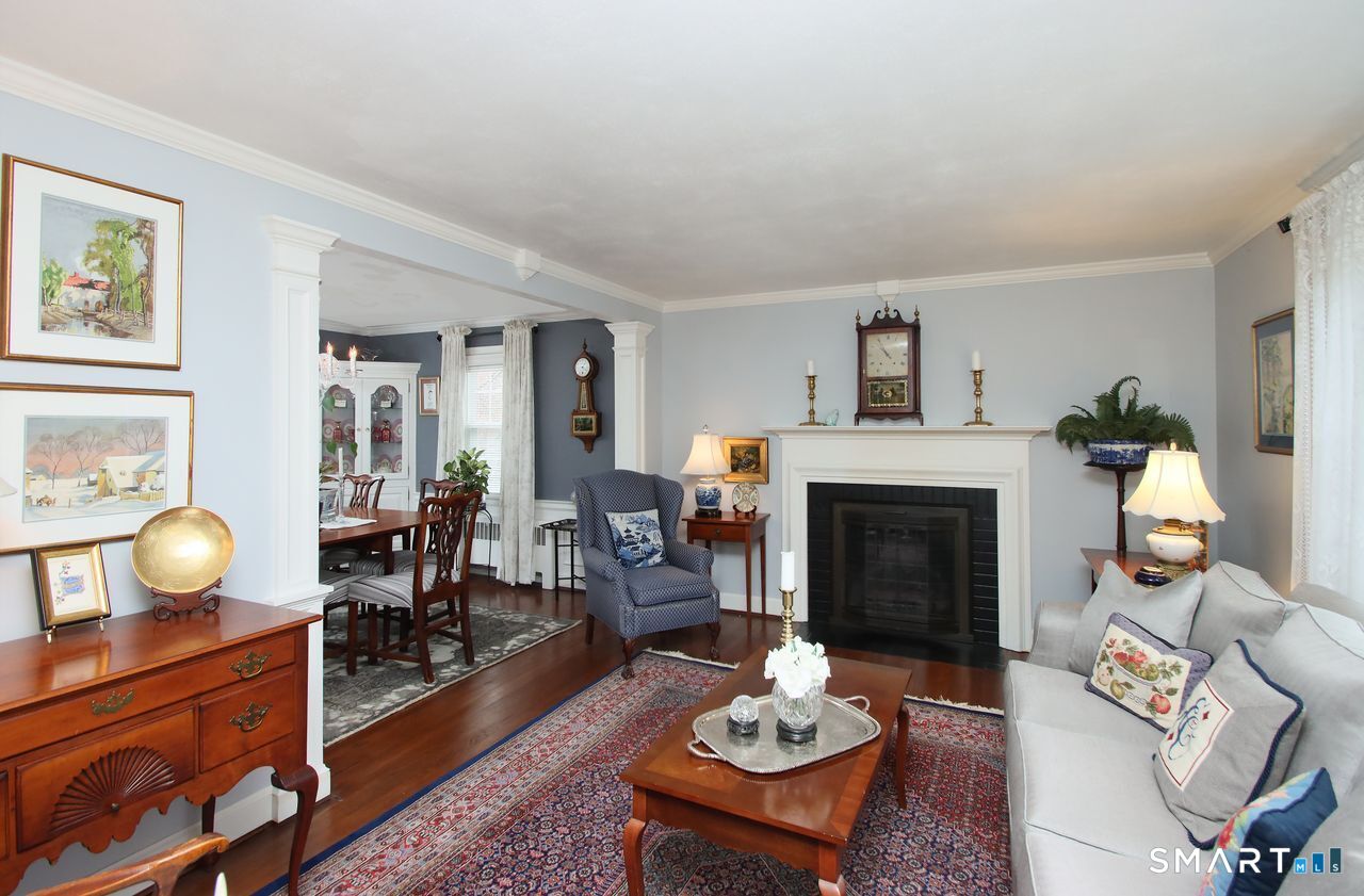 22 Trotwood Drive West Hartford CT 06117