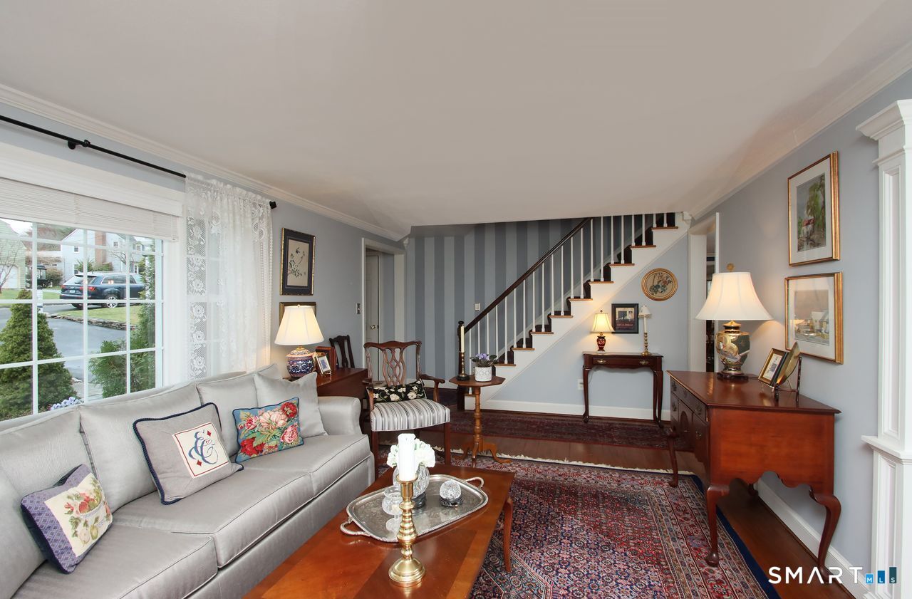 22 Trotwood Drive West Hartford CT 06117