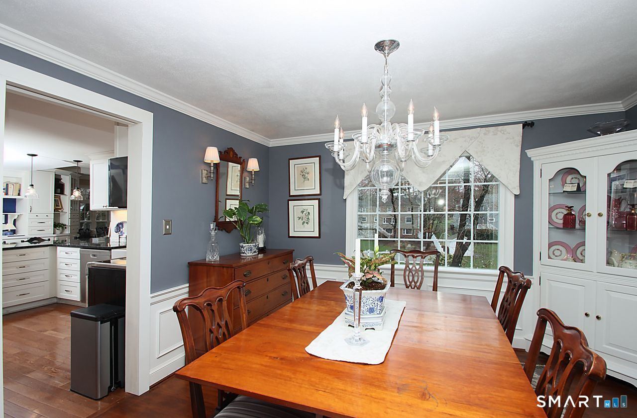 22 Trotwood Drive West Hartford CT 06117