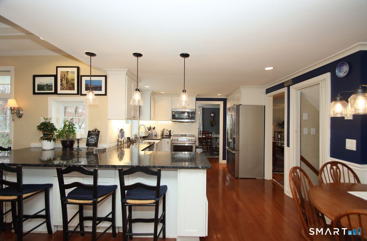 22 Trotwood Drive West Hartford CT 06117