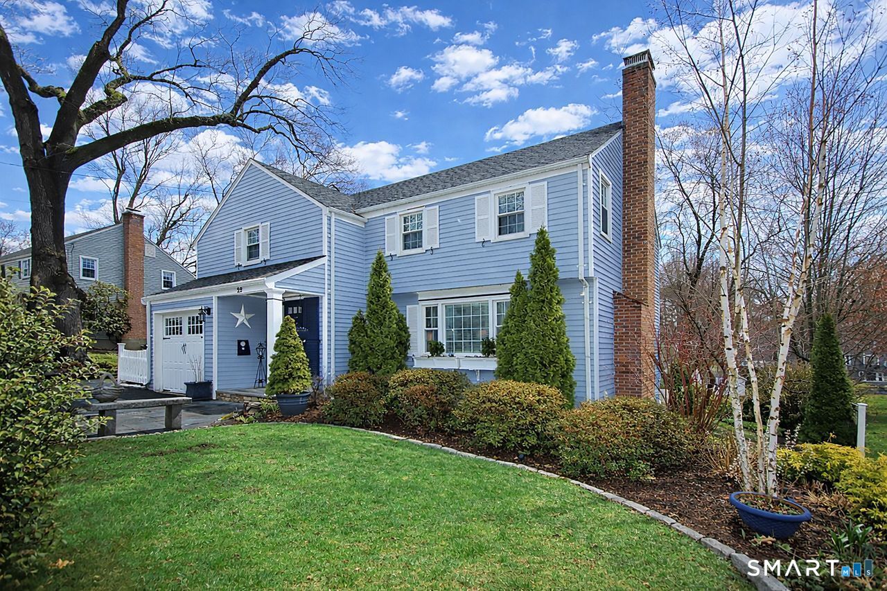 22 Trotwood Drive West Hartford CT 06117