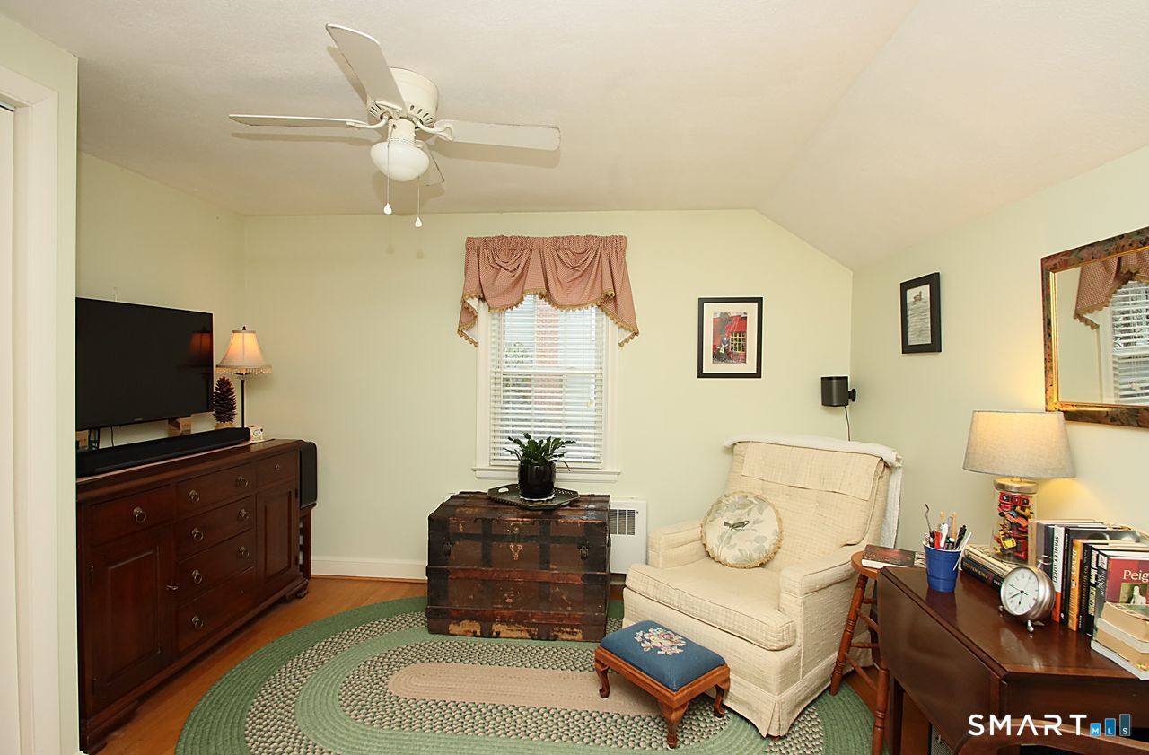 22 Trotwood Drive West Hartford CT 06117