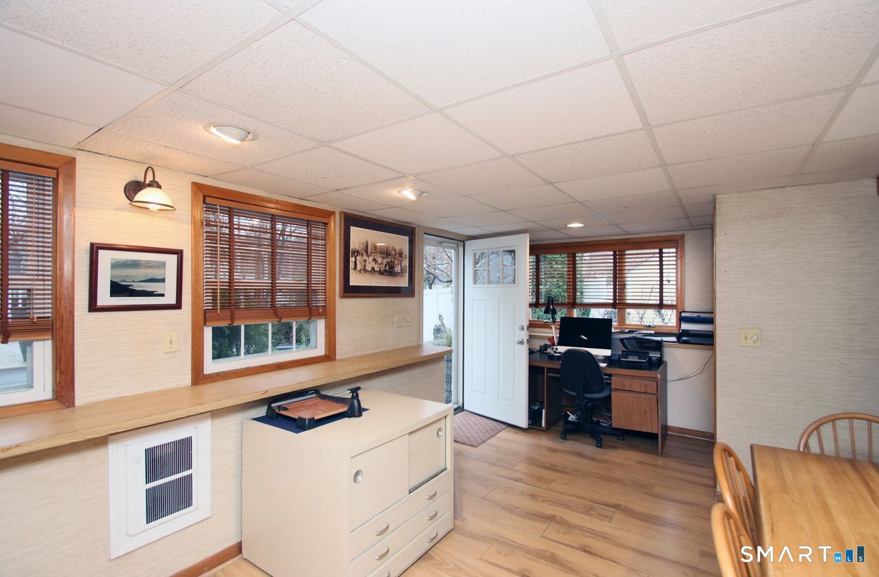22 Trotwood Drive West Hartford CT 06117