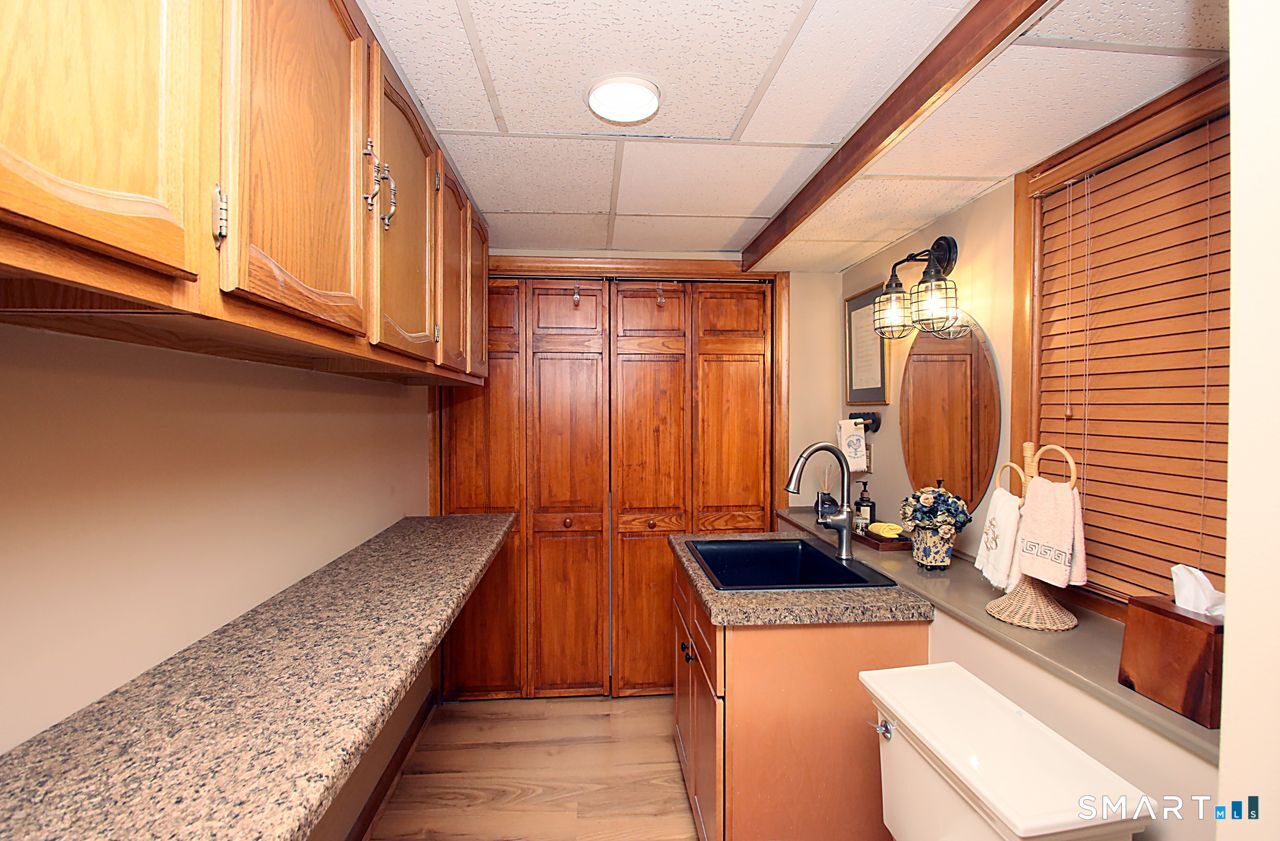 22 Trotwood Drive West Hartford CT 06117