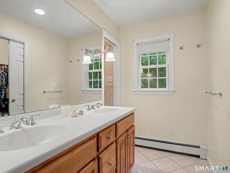 1061 Galloping Hill Road Fairfield CT 06824