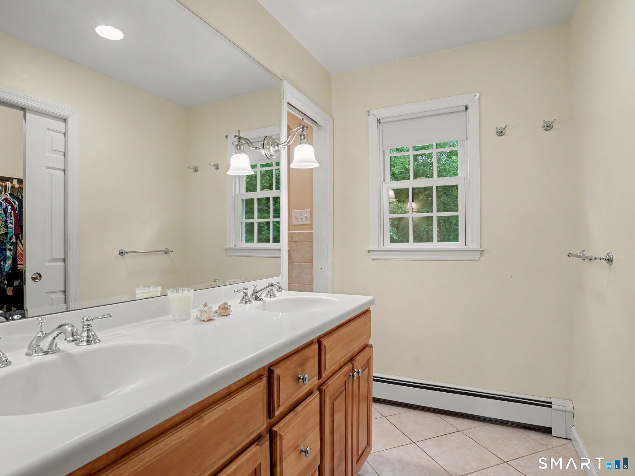 1061 Galloping Hill Road Fairfield CT 06824