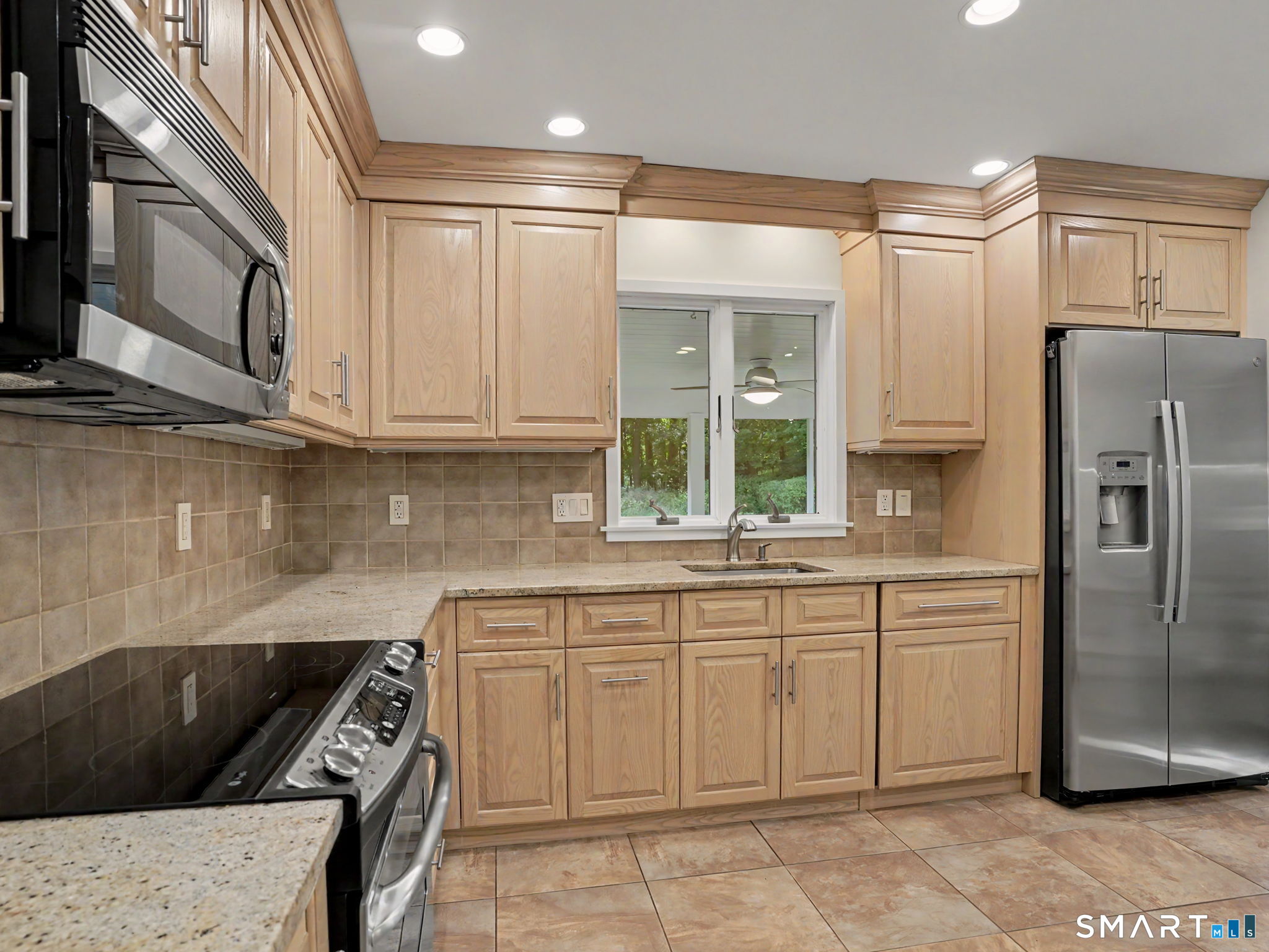 1061 Galloping Hill Road Fairfield CT 06824